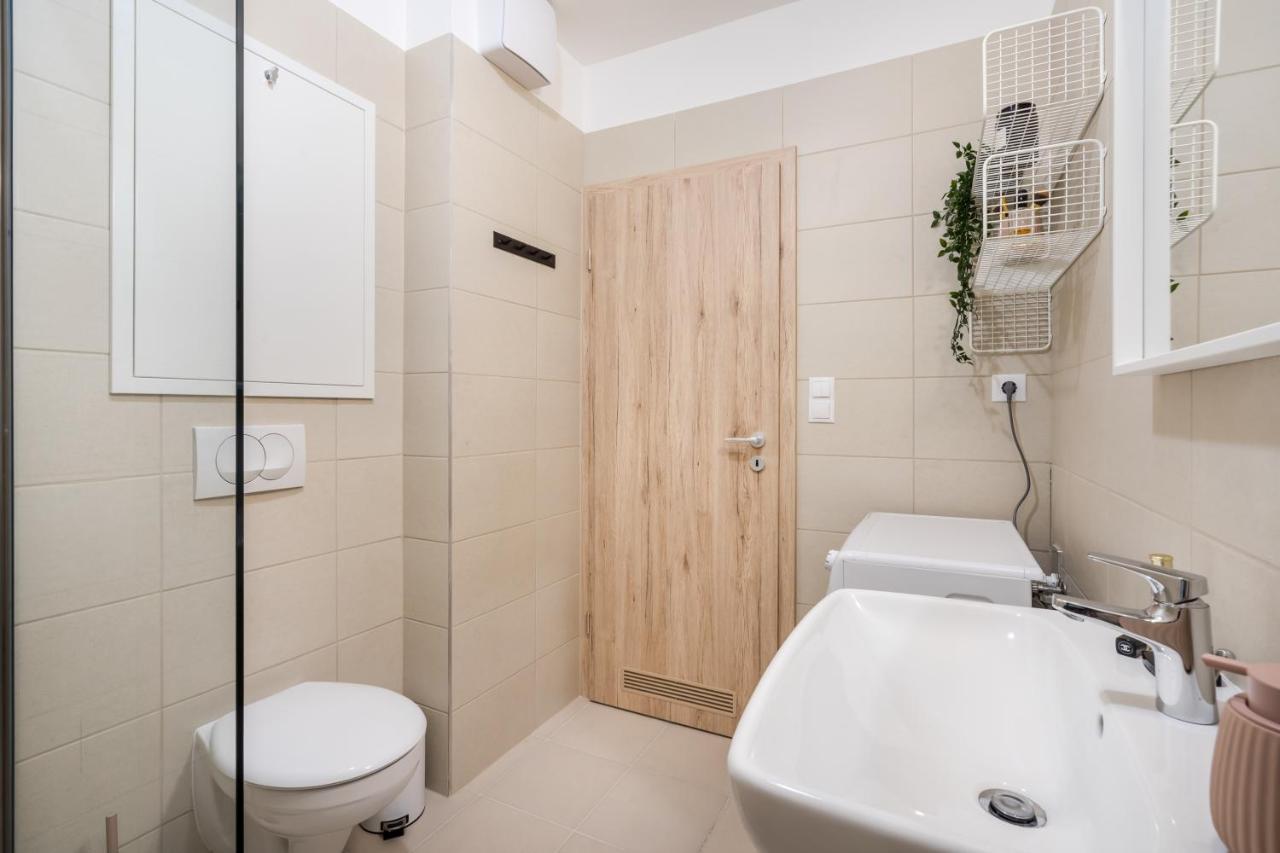 Cosy Tolnai Street Apartments Budapest Eksteriør billede