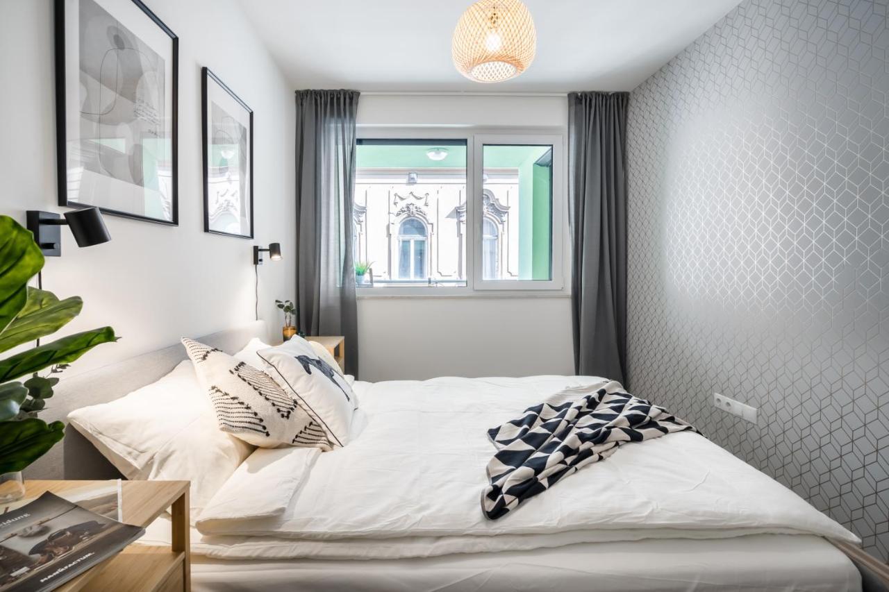 Cosy Tolnai Street Apartments Budapest Eksteriør billede