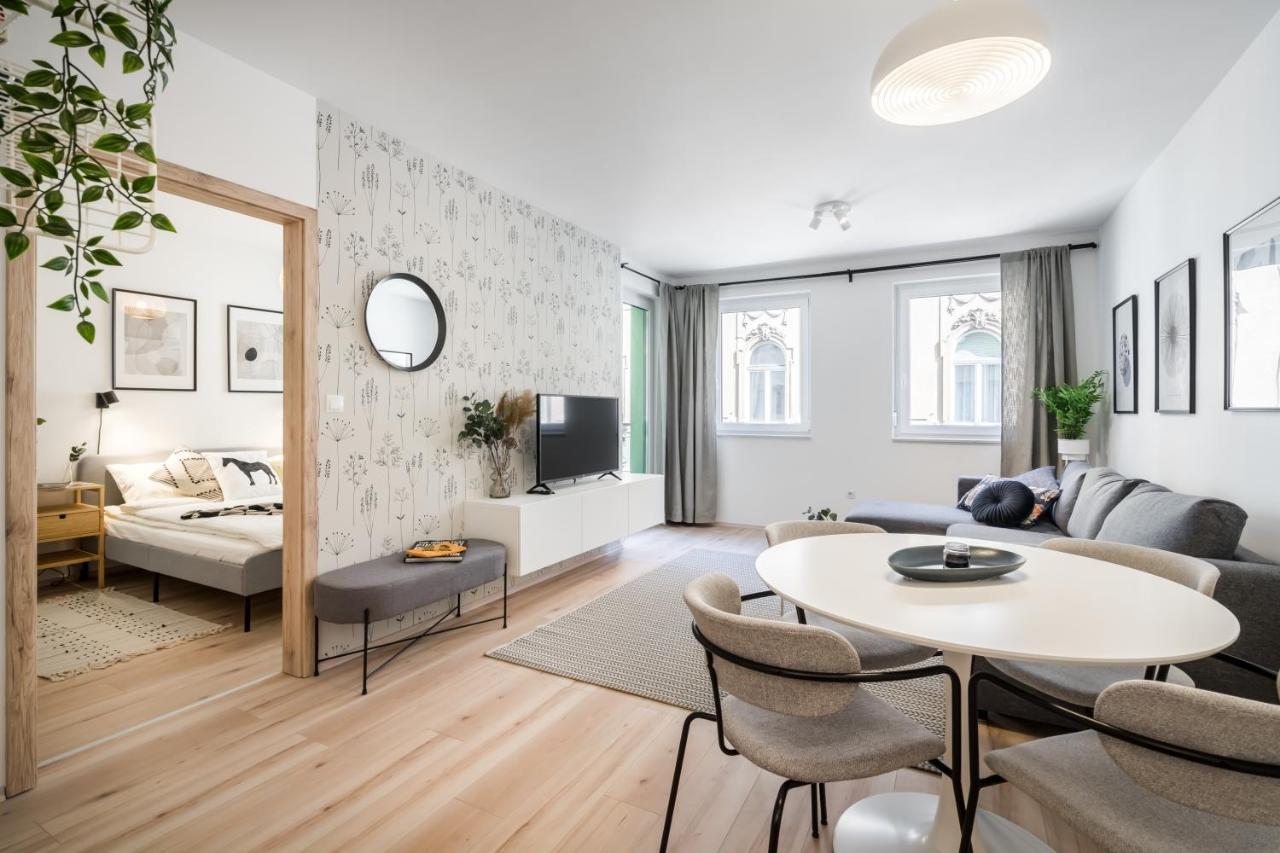 Cosy Tolnai Street Apartments Budapest Eksteriør billede
