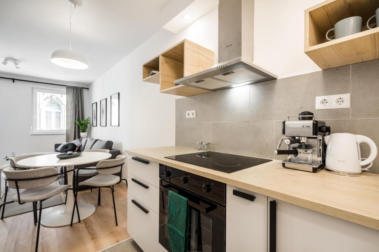 Cosy Tolnai Street Apartments Budapest Eksteriør billede
