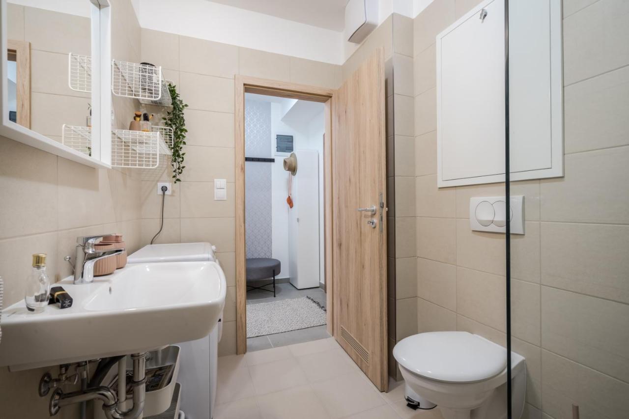 Cosy Tolnai Street Apartments Budapest Eksteriør billede